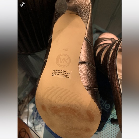 Michael Michael Kors Mavis Heel - Picture 13 of 16